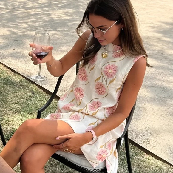 COMMENSE Floral Shift Dress- NWT - Picture 2 of 7